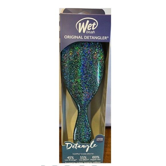 New! Original Wet Brush Detangler - Aqua Glitter! - Picture 1 of 3